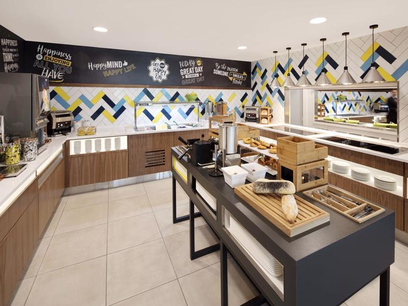 Hotel Hampton By Hilton London Stansted Airport Stansted Mountfitchet Esterno foto